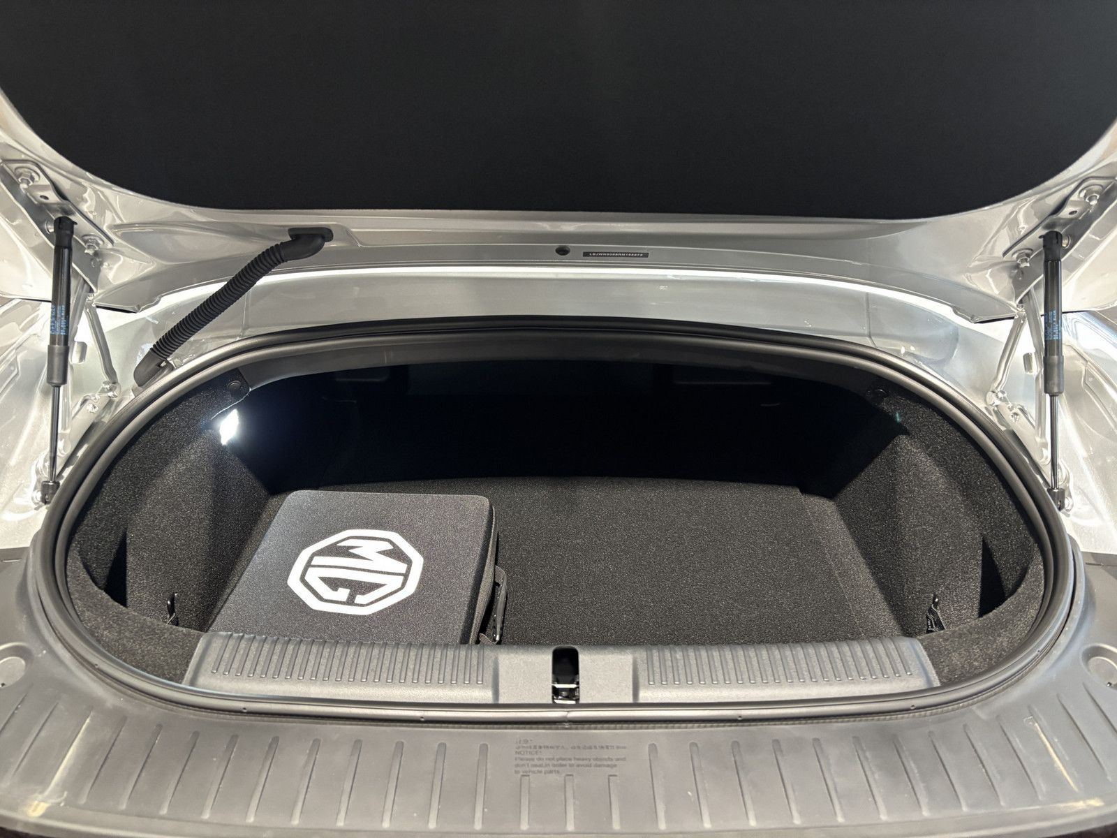 MG Cyberster - Bild 8