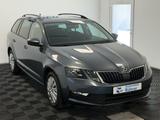 Skoda Octavia Combi 2.0 TDI DSG Ambition ACC Navi PDC - Skoda Octavia mit Diesel-Antrieb: Combi