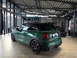 MINI Cooper S JCW Automatik*PANORAMA*KW*SP.ABGAS*NAVI - gebrauchte MINI Cooper S aus dem Jahr 2021