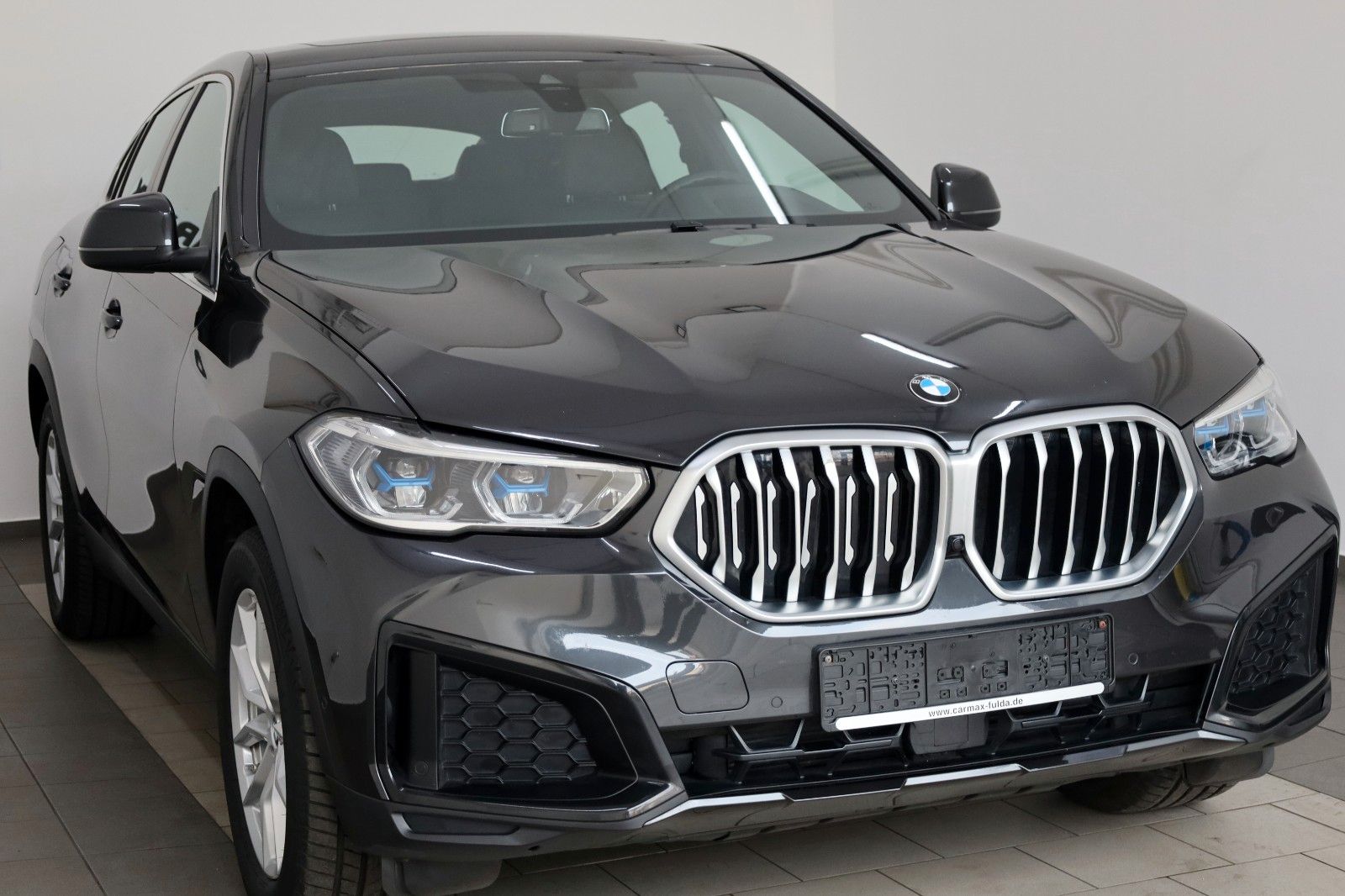 Fahrzeugabbildung BMW X6 xDrive 30d Leder,Navi,Laser,HUD,PanDach,ParkP