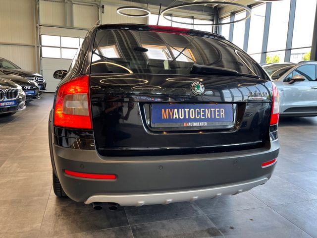 Skoda Octavia Combi Scout 4X4 *TÜV Neu*Xenon*