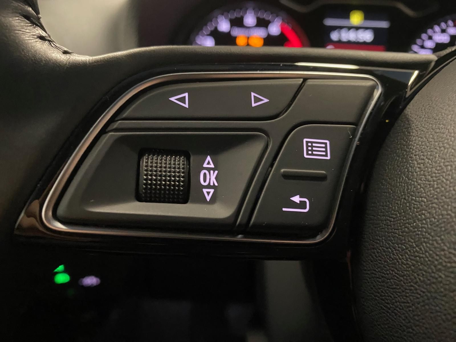 Fahrzeugabbildung Audi A3 1.5 ACT 35 TFSI SPORT NAVI+PDC+SITZHEIZ+KLIMA