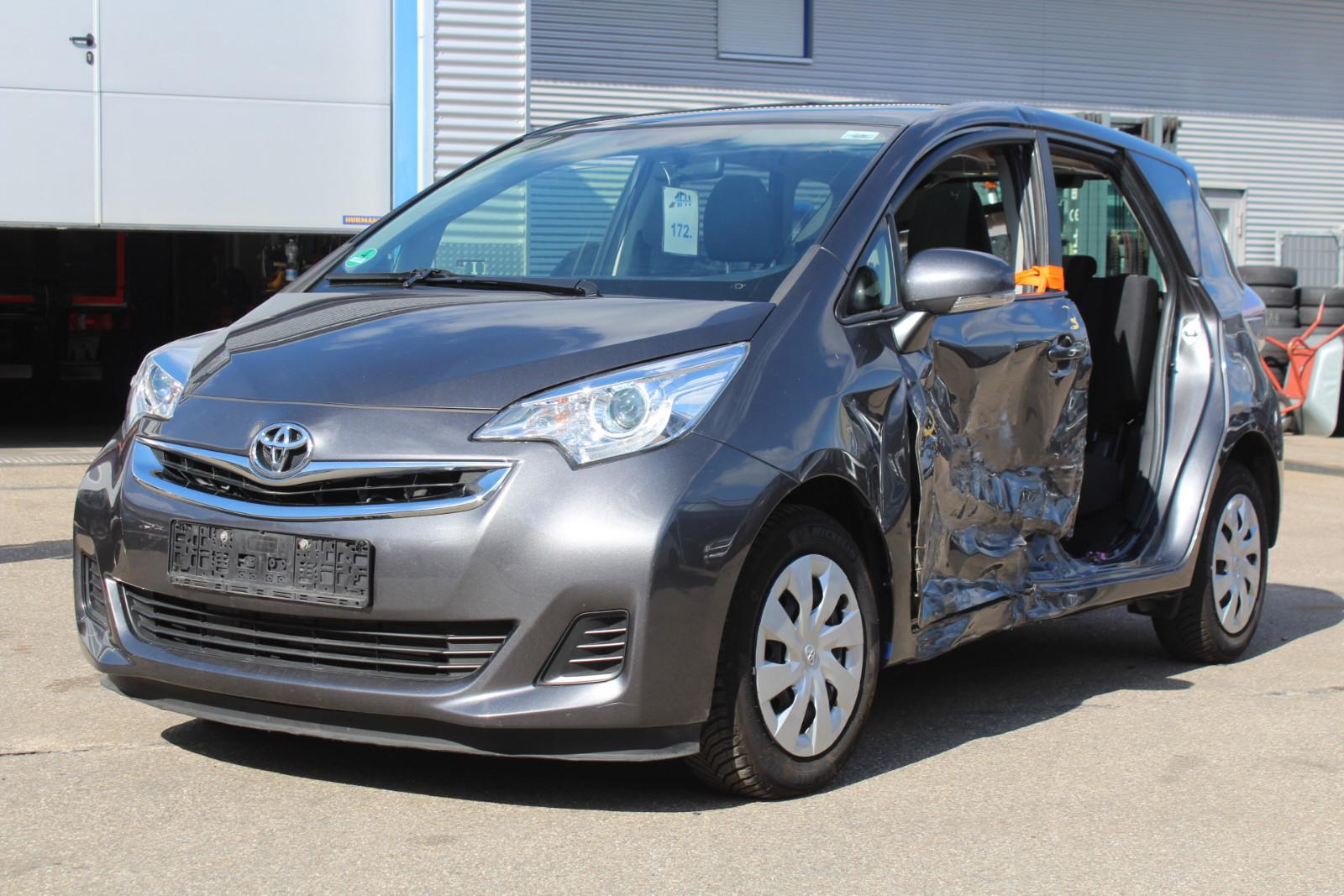 Toyota Verso-S 1.3 Life Automatik