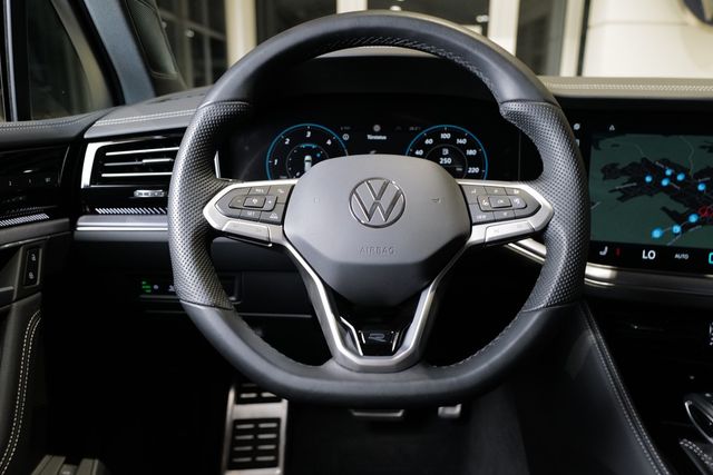 Volkswagen Touareg 3.0TDI R-Line Allradlenk AHK StdHz Keyle