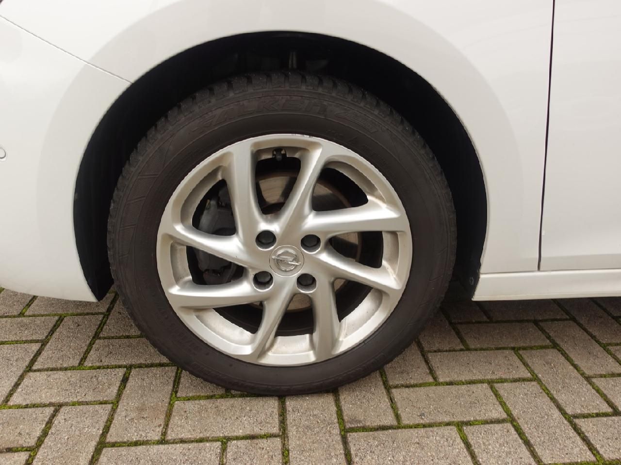 Fahrzeugabbildung Opel Corsa F 1,2 GS Line