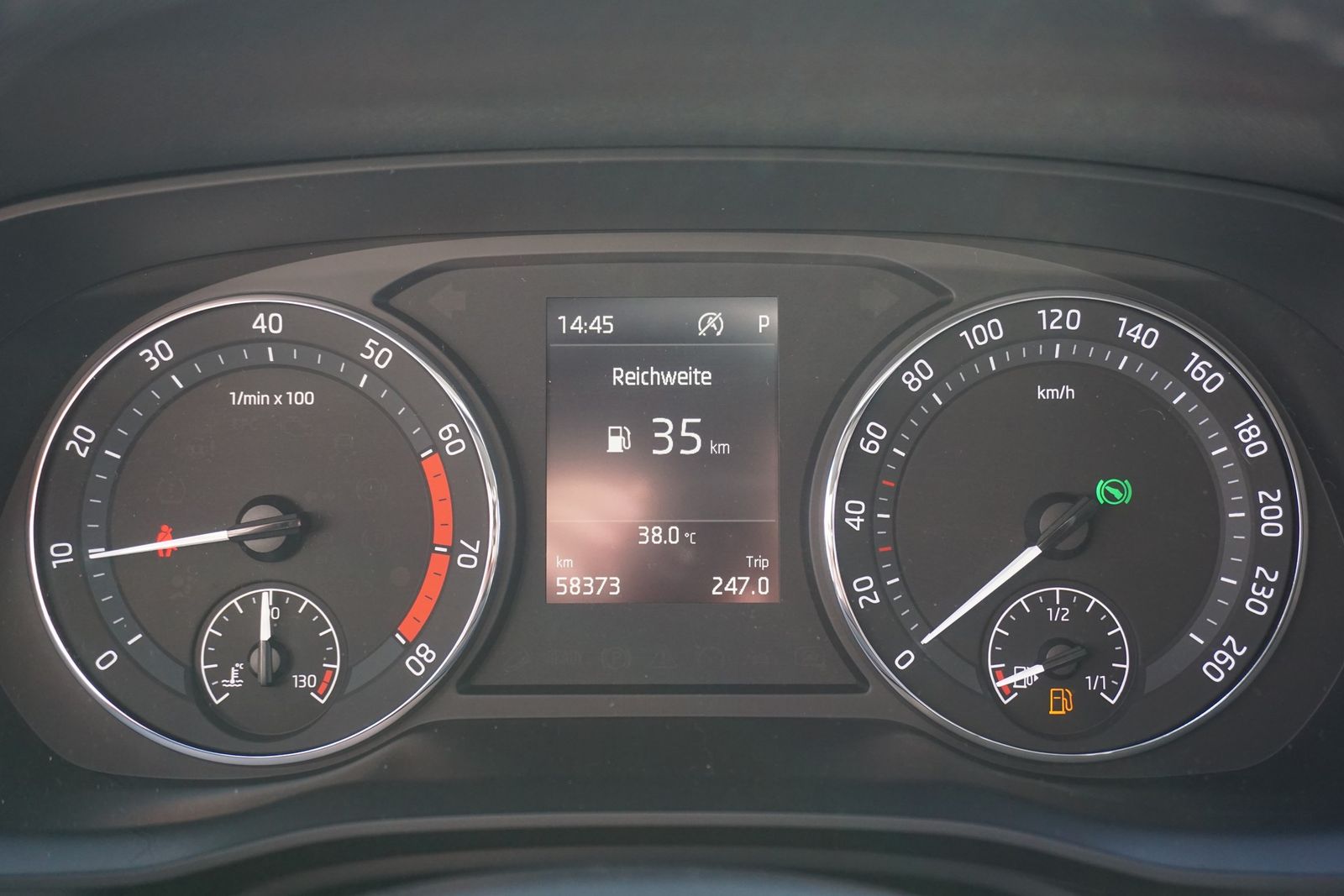 Skoda Octavia Combi Clever DSG LED Android Apple DAB foto 21