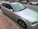 BMW 5er Touring (E61) Silber  Gepflegter ... - BMW: E61 5er