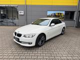 BMW 330 Cabrio LEDER/NAVI/AUTOMATIK/LED/* - BMW 330 mit Diesel-Antrieb: Automatik