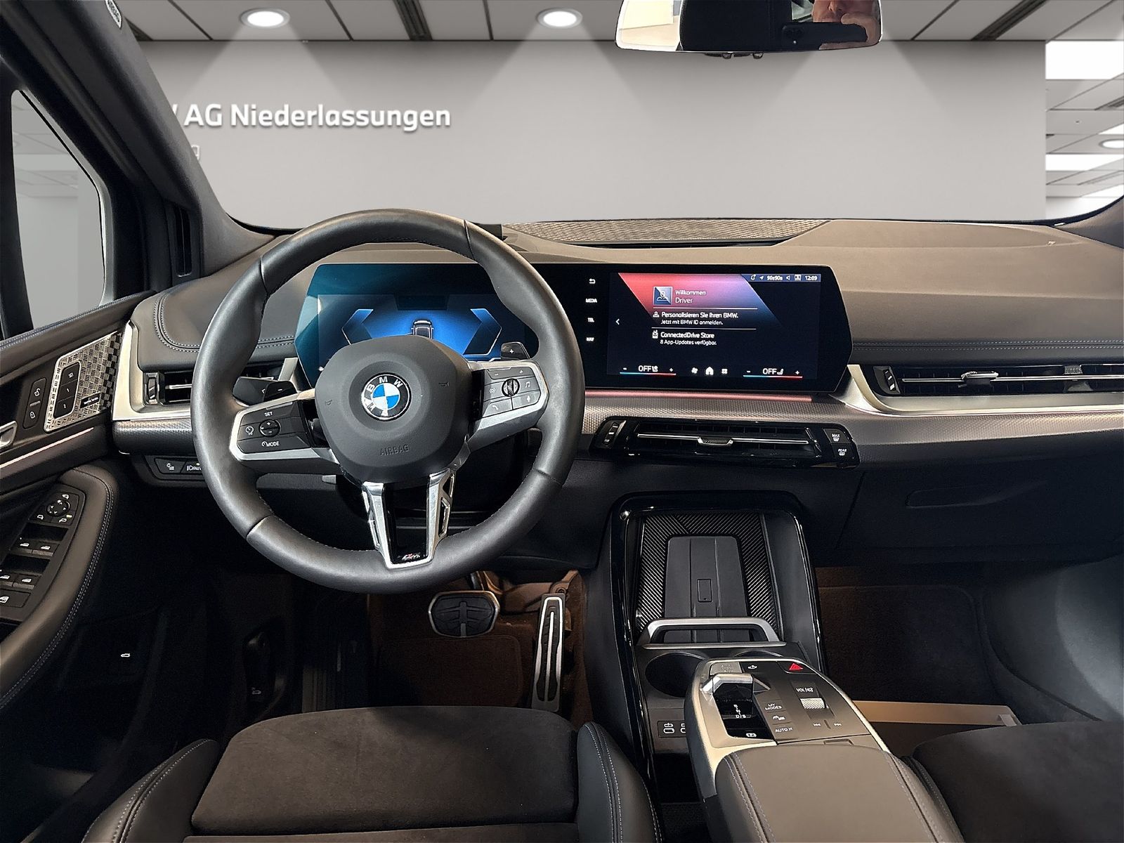 BMW 223 Active Tourer - Bild 12