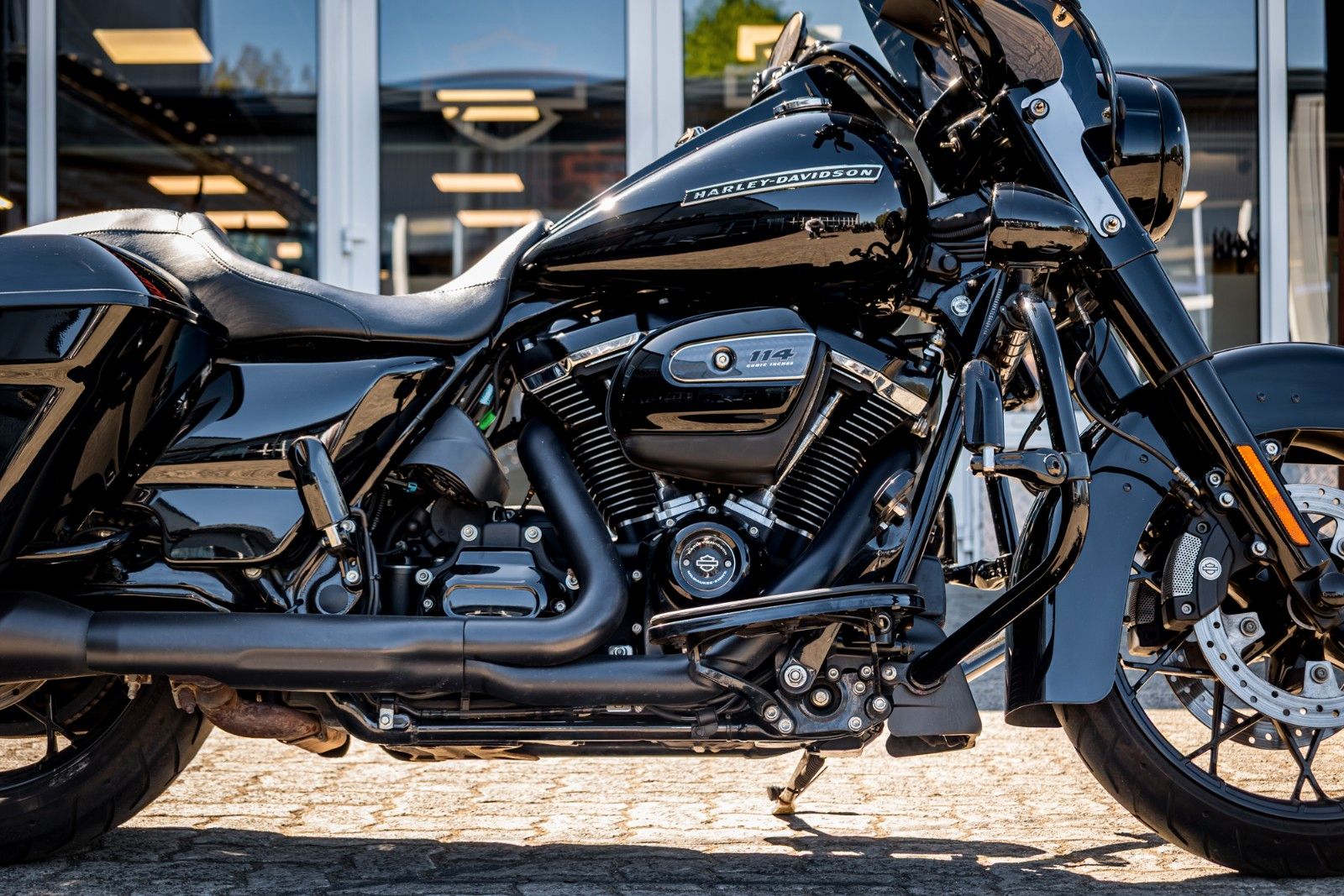 Fahrzeugabbildung Harley-Davidson ROAD KING SPECIAL 114 FLHRXS -Screamin Eagle