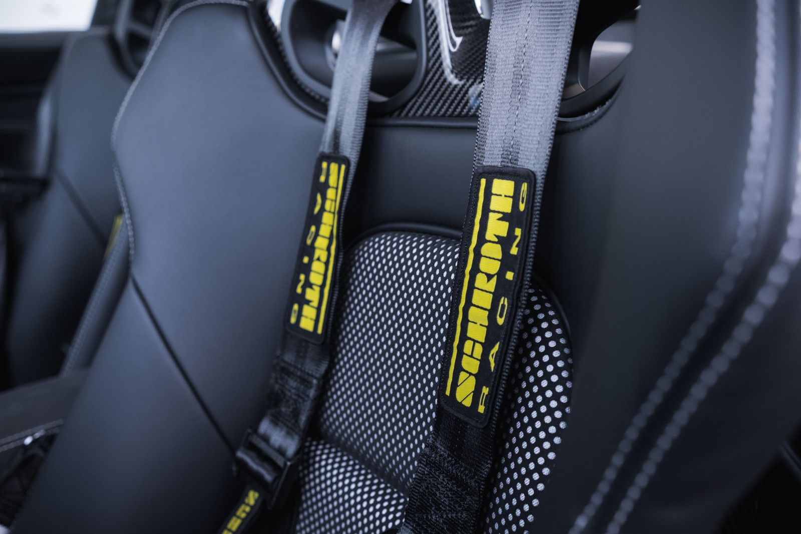 Fahrzeugabbildung Porsche 992/911 GT3 RS-PTS maritime-Lift-Weissach-PCCB