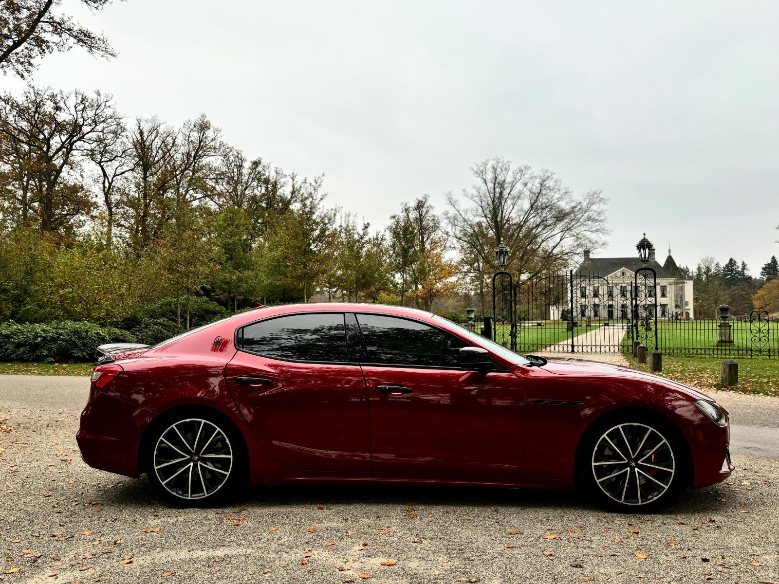 MASERATI GHIBLI 3.0 V6 S Q4 NOVITEC UNIKAT FACELIFT *TOP* | 411 ch | 4X4 | BVA