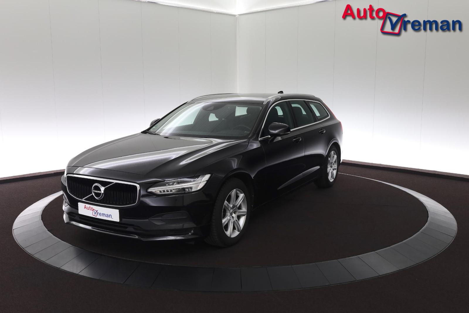 Volvo V90 2.0 D3 Momentum Aut -Leder / 100% onderhoud-