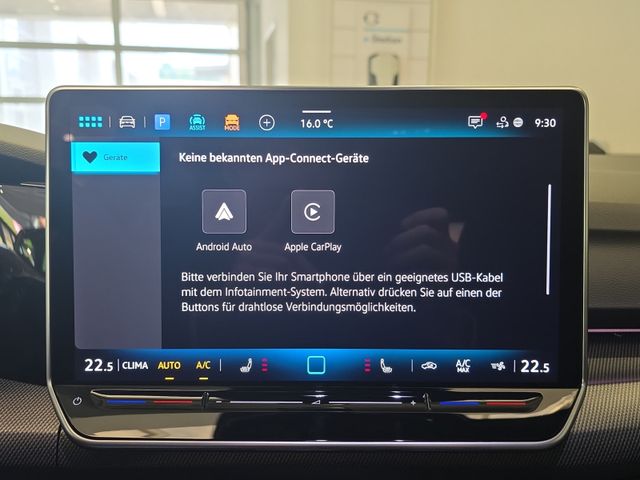 Golf VIII Var. R-Line 1.5 eTSI DSG*AHK*IQ.LIGHT*