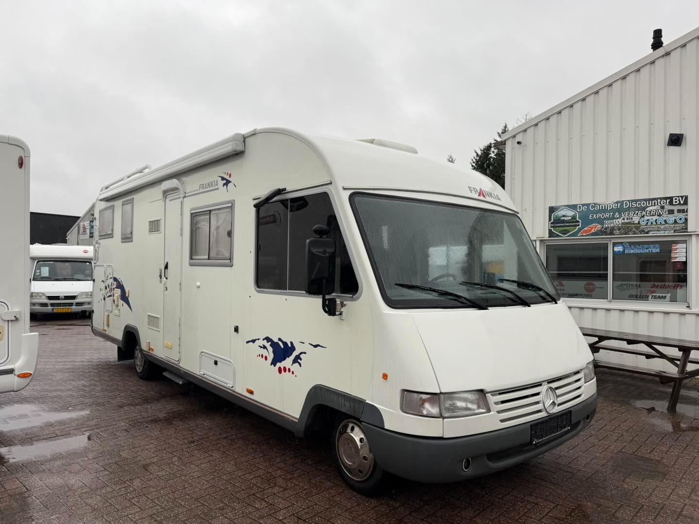 Mercedes-Benz Sprinter 412  8 meter  automatik Frankia