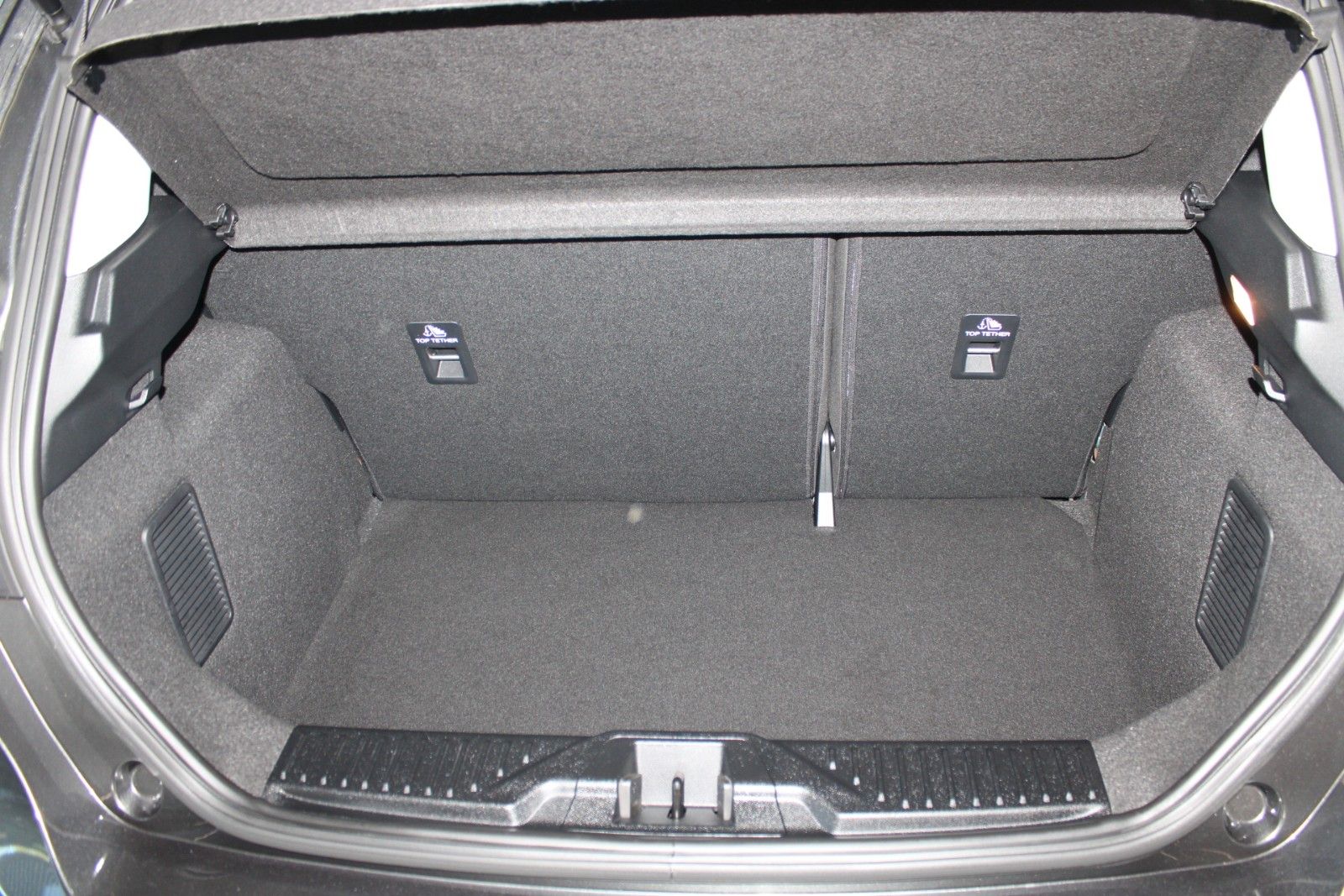 Fahrzeugabbildung Ford Fiesta Titanium MHEV 5-T LED WinterPaket 1.Hand