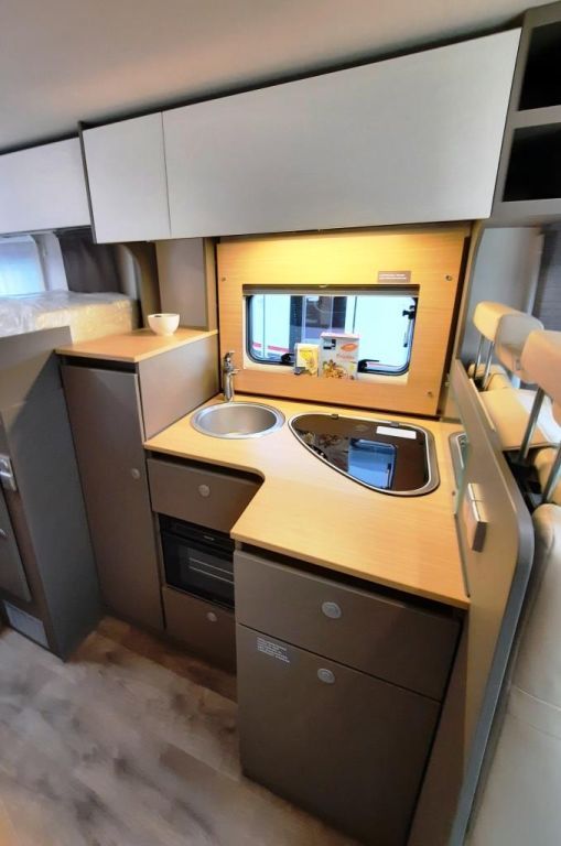 Fahrzeugabbildung LMC Tourer T 663 G 70 Jahre Sie sparen 7.731,- €
