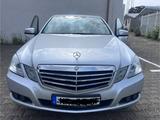 Mercedes-Benz E 350 CGI BlueEFFICIENCY ELEGANCE ELEGANCE