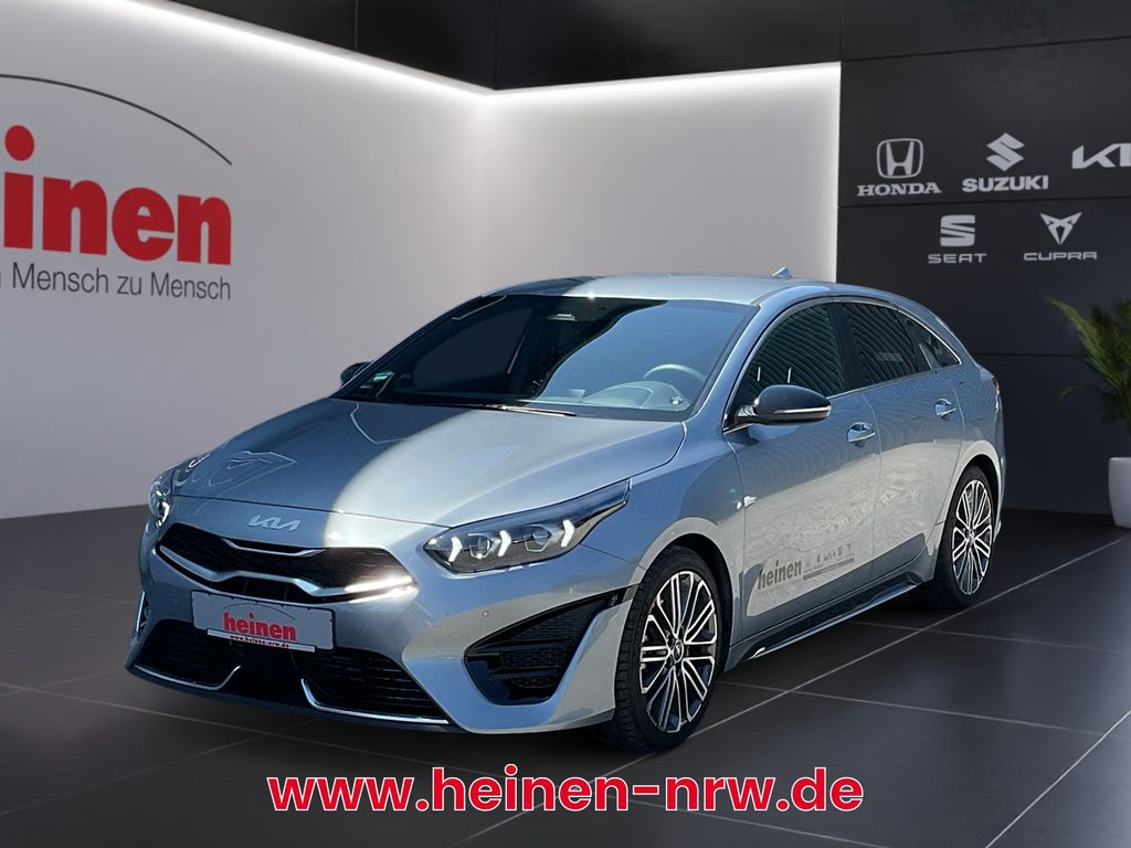 Kia pro cee'd / ProCeed