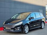 Ford S-Max S-MAX Titanium*Navi*PDC*1.Hand - Ford S-Max mit Diesel-Antrieb: Automatik