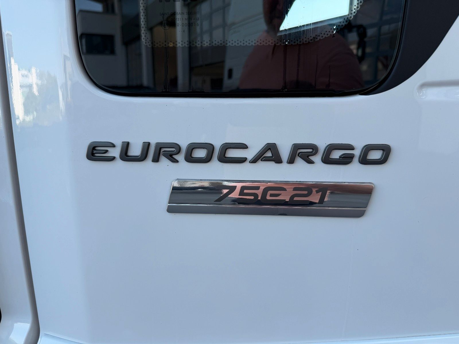 Fahrzeugabbildung Iveco Eurocargo ML75E21/P Bett AHK Klima Standheizung