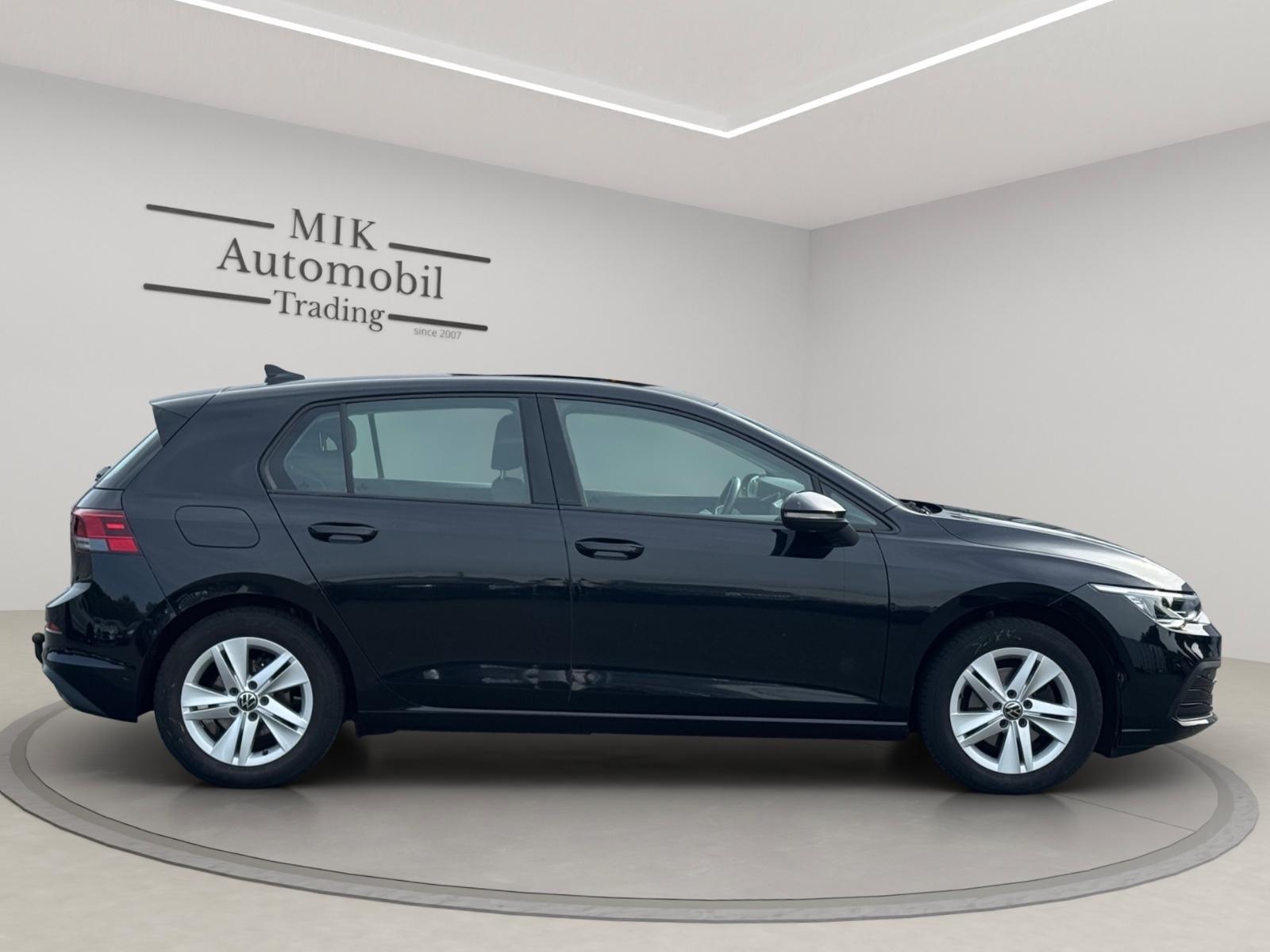 Volkswagen Golf VIII Lim. Life eTSI, миниатюра 4