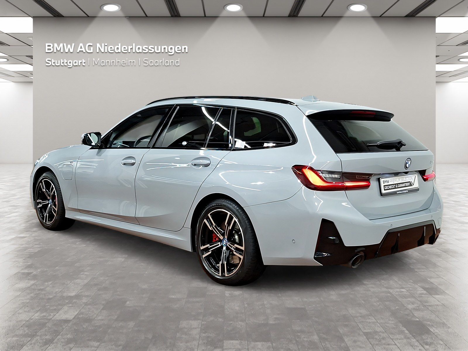 BMW 330e Touring M Sport LiveCockpitProf Kamera LED foto 2