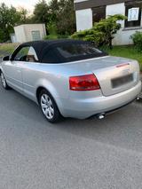 Audi A4 Cabriolet 2.7 tdi - Audi A4 mit Diesel-Antrieb: Cabrio, 2.7