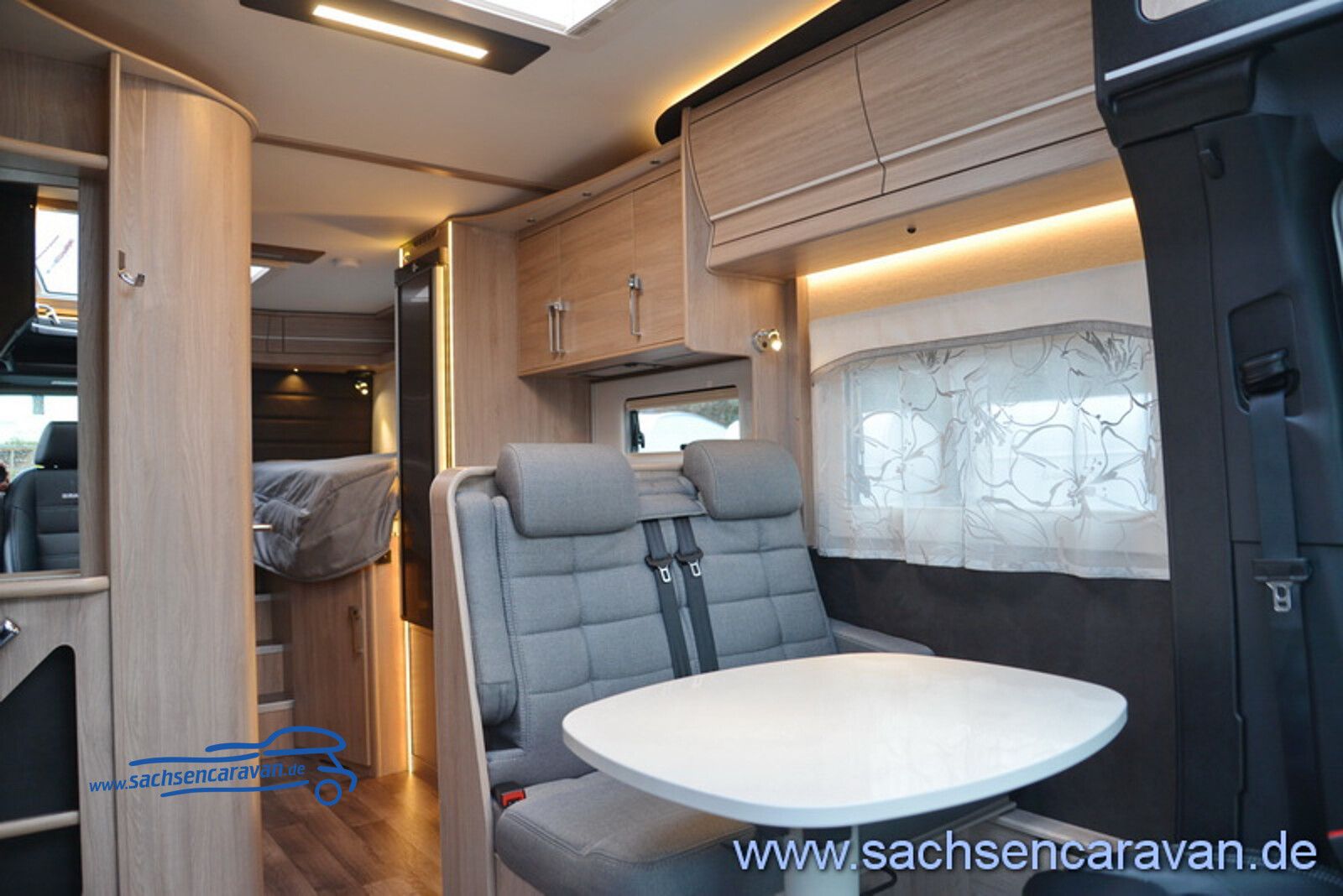 Fahrzeugabbildung Kabe Travel Master Novum 750 LGB Heavy