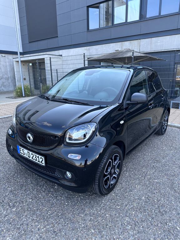 Image of Smart ForFour