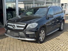 MERCEDES-BENZ GL 350 BlueTec 4Matic AMG/7-Sitzer/Panorama