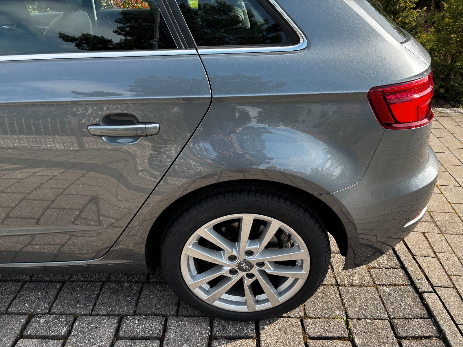 Audi A3 2,0TDI Sportback design/LED/Navi/SHZ/PDC/Temp foto 12
