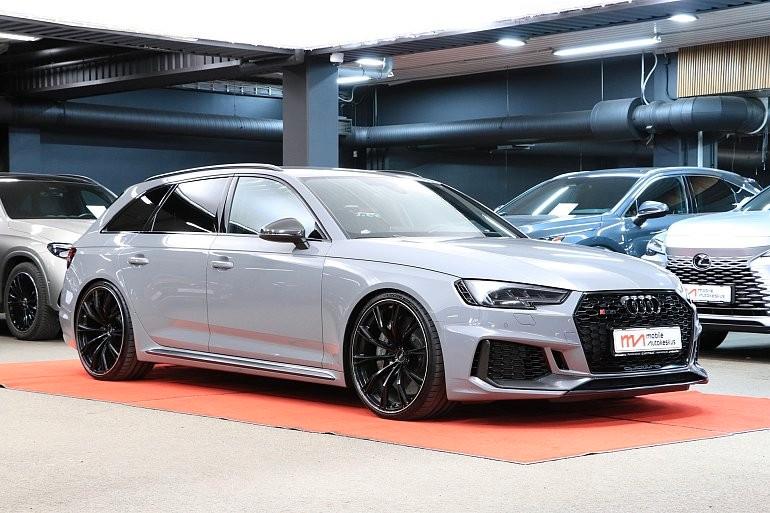 Audi RS 4 Avant 2.9 TFSI quattro