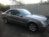 Mercedes-Benz E 320 4MATIC ELEGANCE Elegance - Mercedes-Benz E 320: 4matic