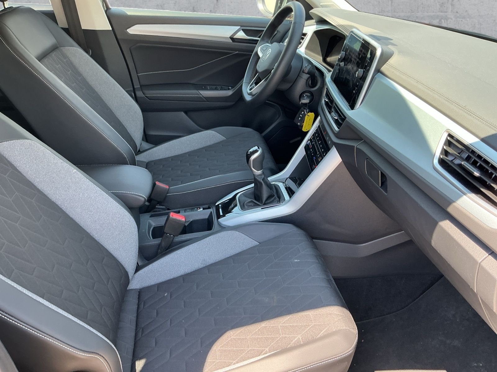 Volkswagen T-Roc - Bild 13