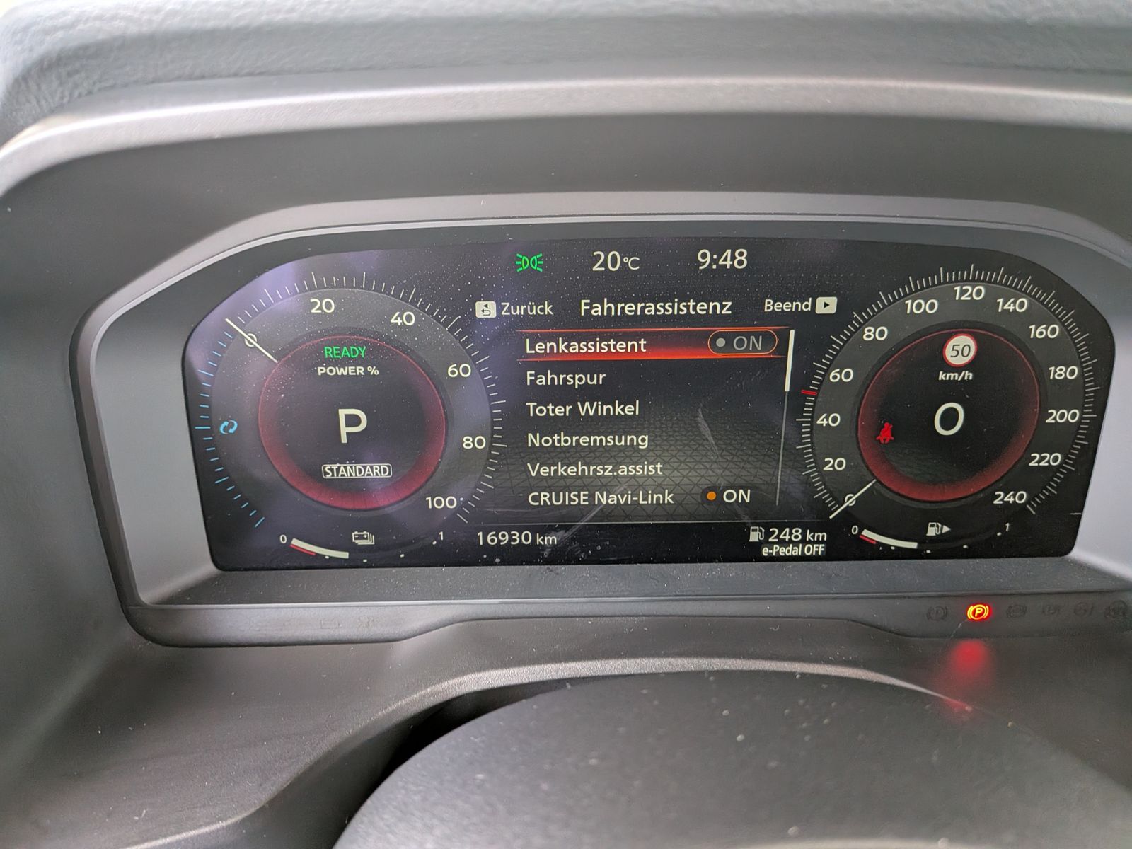 Fahrzeugabbildung Nissan X-Trail 1.5 e-Power e-4 Tekna Bose HUD LED+ 20"