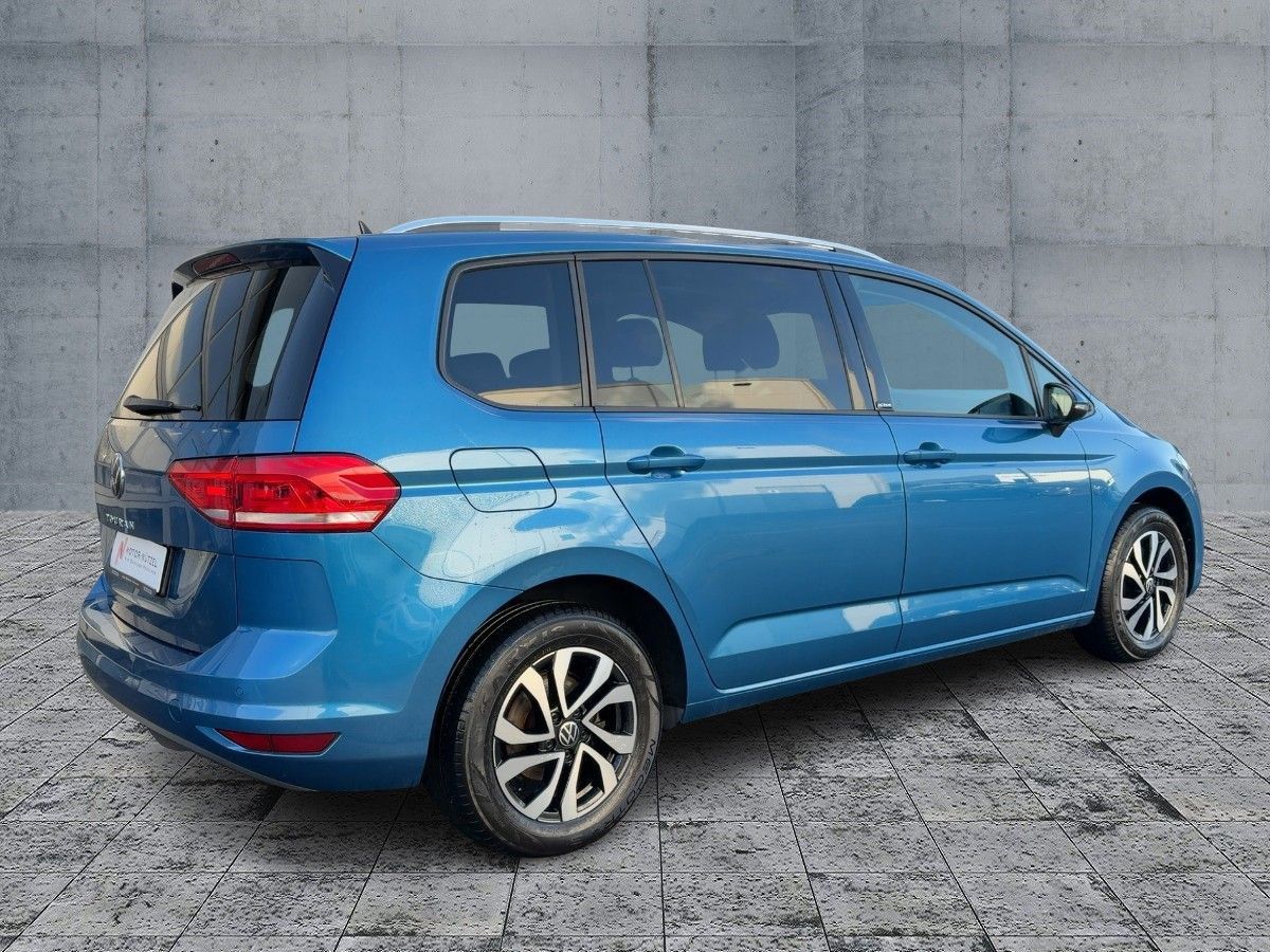 Volkswagen Touran - Bild 6
