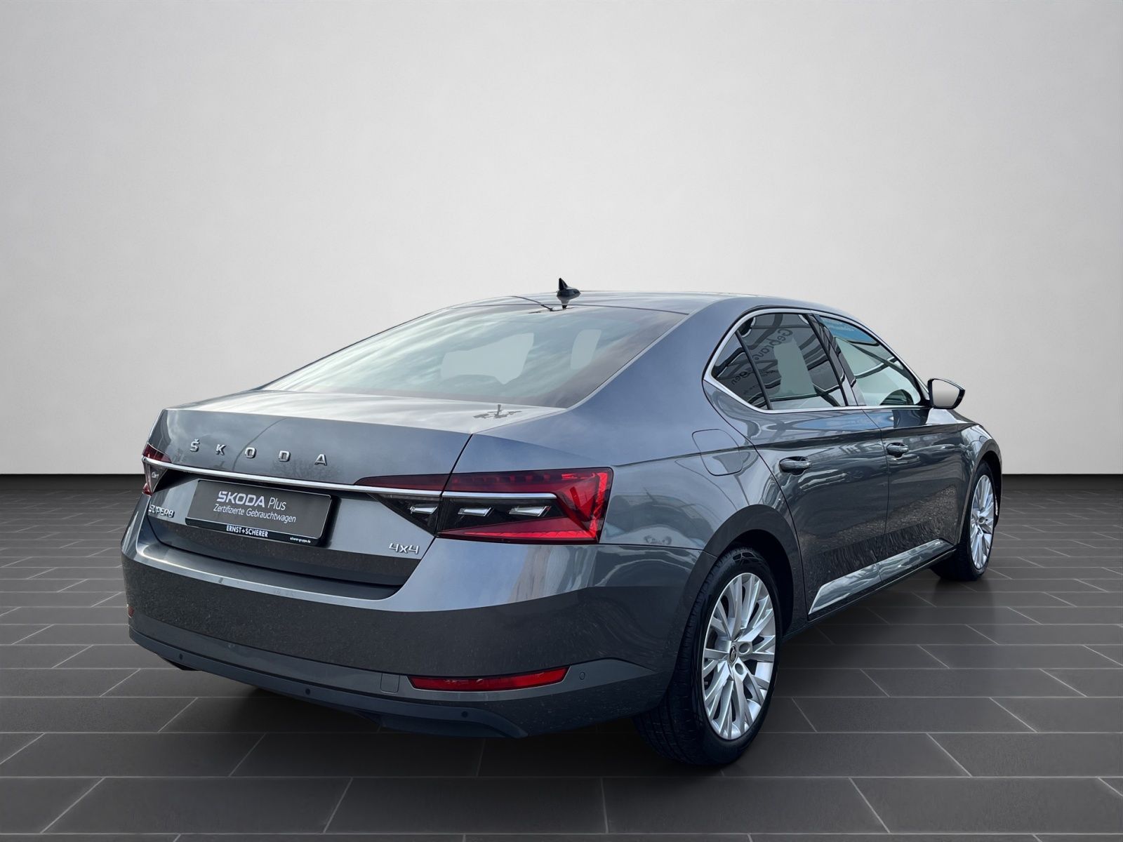 Skoda Superb - Bild 2