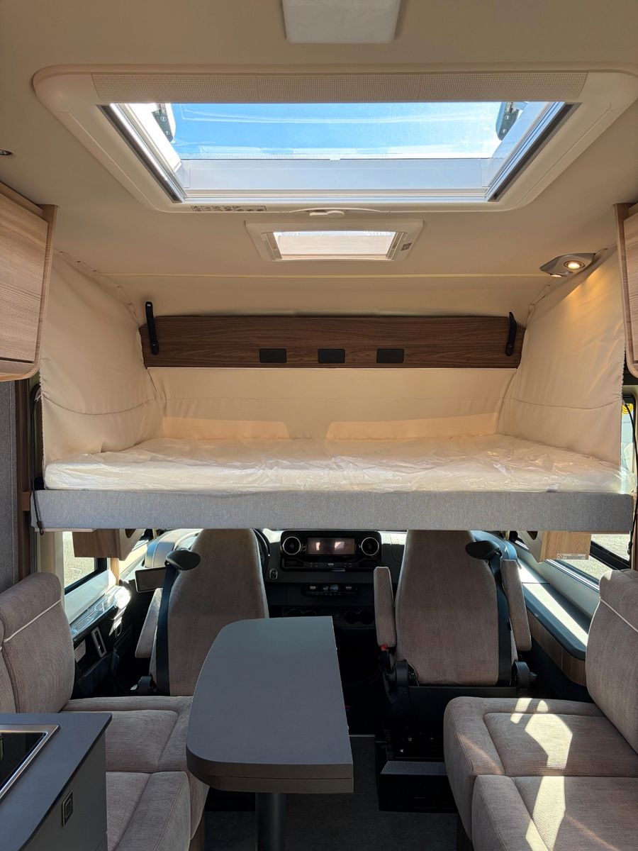 Fahrzeugabbildung Eura Mobil Integra Line 726 EF GT