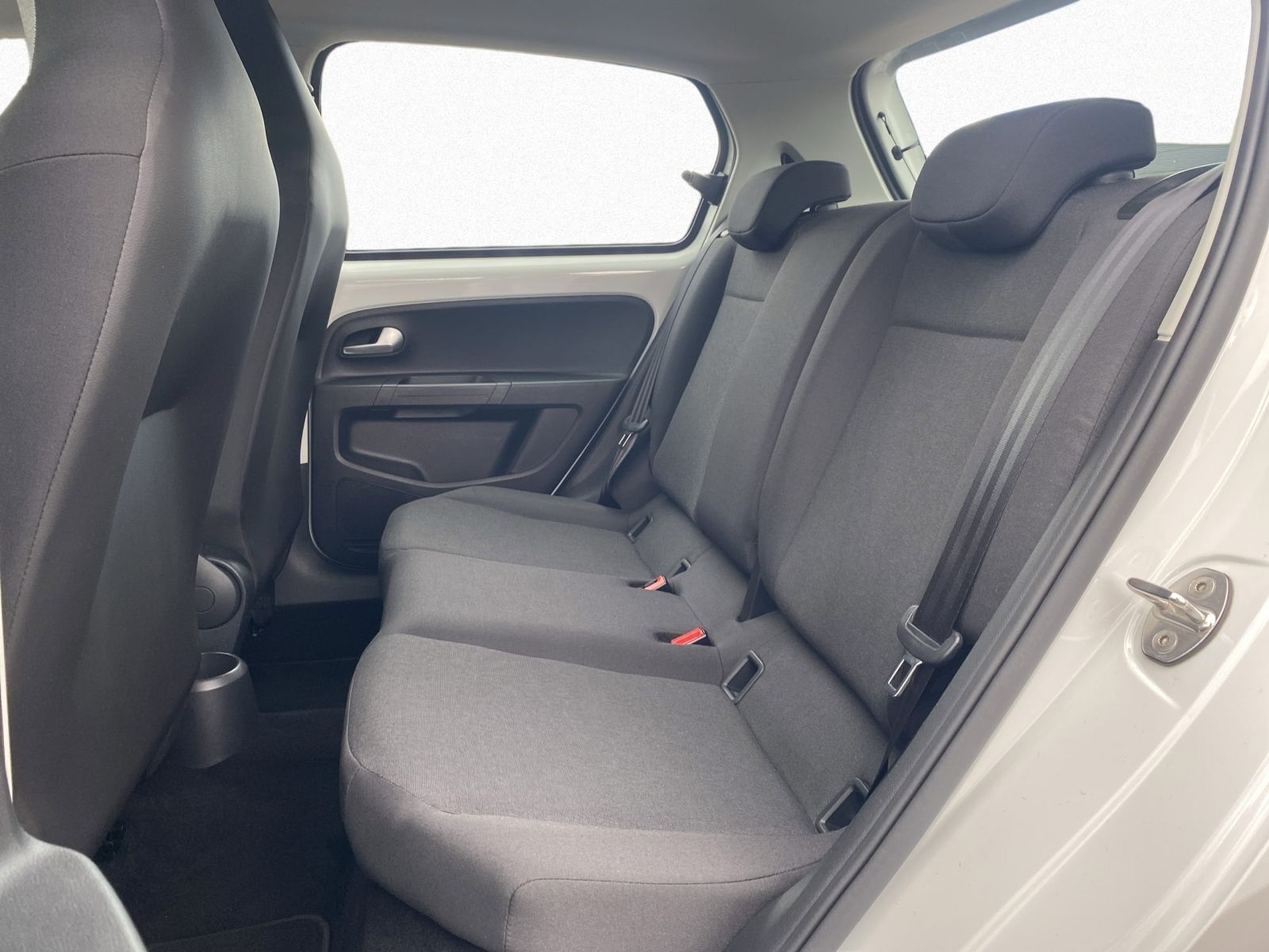 Volkswagen up! - Bild 13