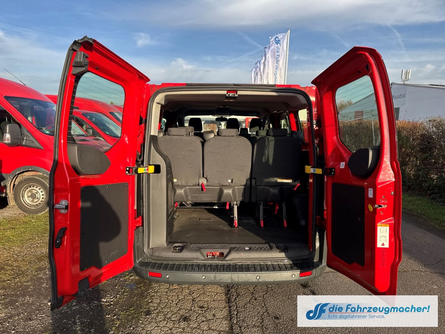 Fahrzeugabbildung Ford Transit Custom Tourneo 300 L1 *4114 *EXPORT