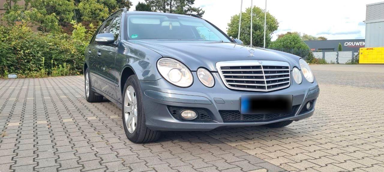 Mercedes-Benz E220 2007 — photo 7