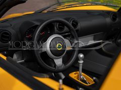 Fahrzeugabbildung Lotus Elise 220 Sport *Solid Yellow*