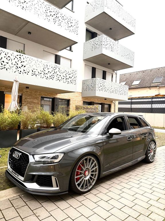 Image of Audi RS3