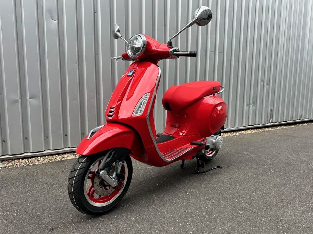 Vespa Primavera 50 E5 FL RED Edition SOFORT!