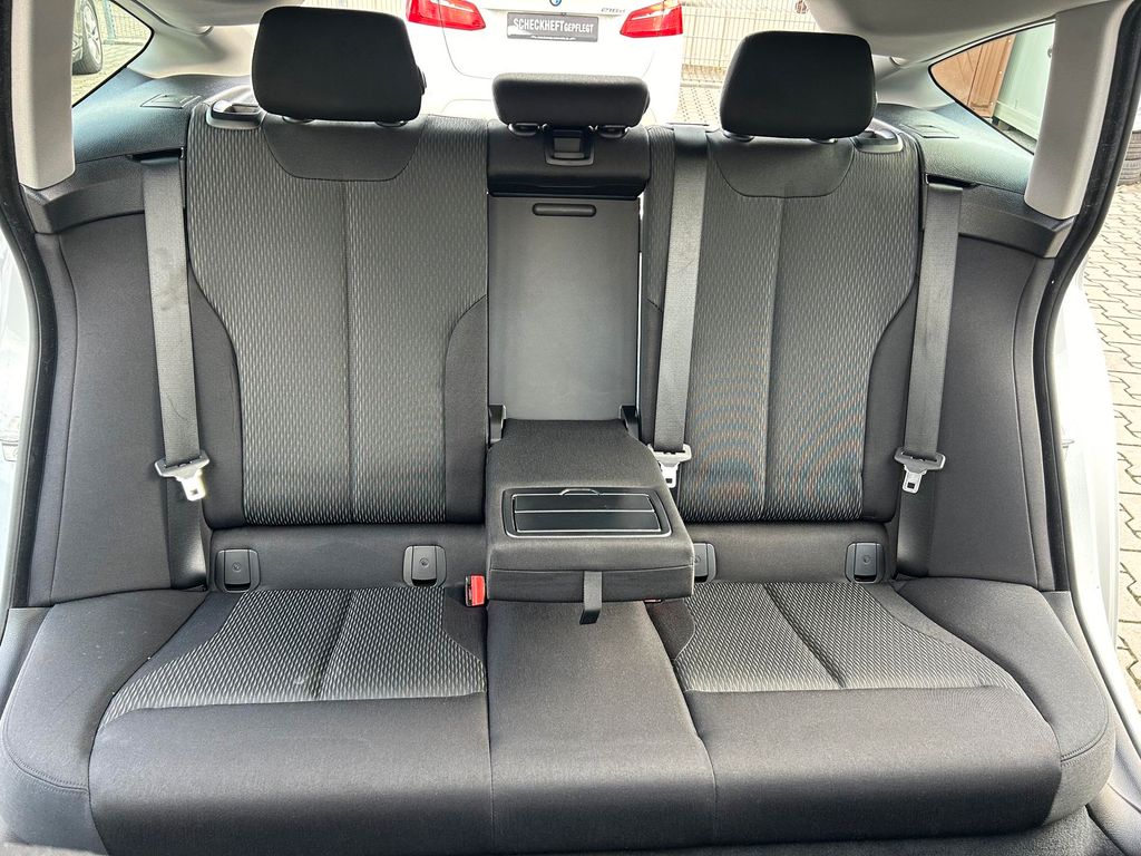 Car Image 27