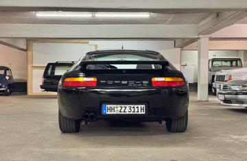 1990 Porsche 928 — миниатюра 21