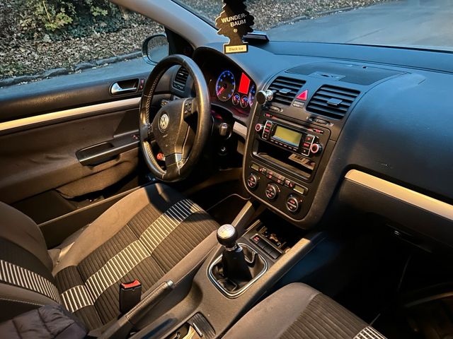 Volkswagen Golf 5 1.4