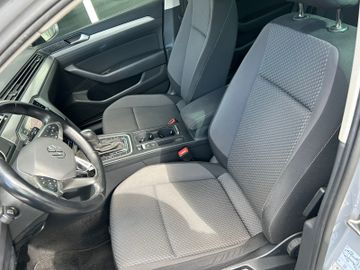 Volkswagen Passat Variant - 7