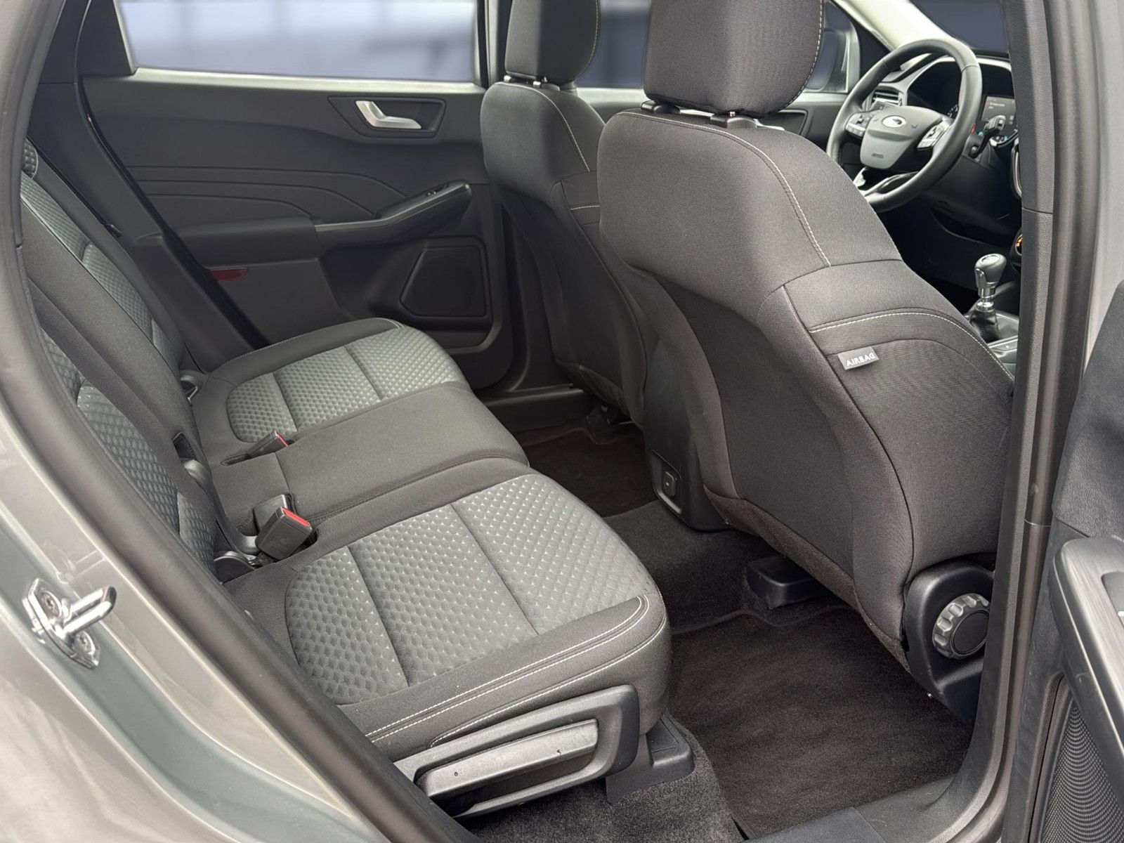 Fahrzeugabbildung Ford Kuga Cool & Connect